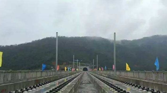 云南将建新高铁，全长107公里，共设5个站点，经过你的家乡吗