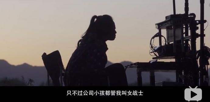  【离场】我们什么时候能把电影片尾的字幕看完再离场？
