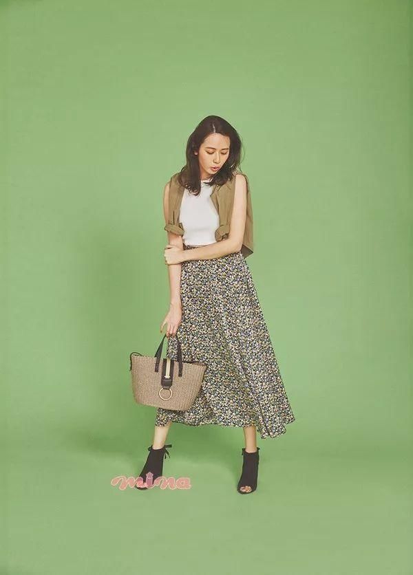 基本款不时髦?不存在的 教你用3件基本款穿出18days不重复的时尚