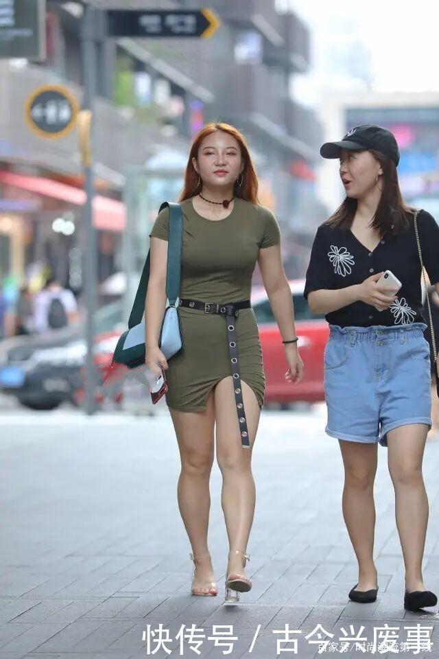  『美女』不管再好的连衣裙，千万不要这样穿，显矮又显胖！