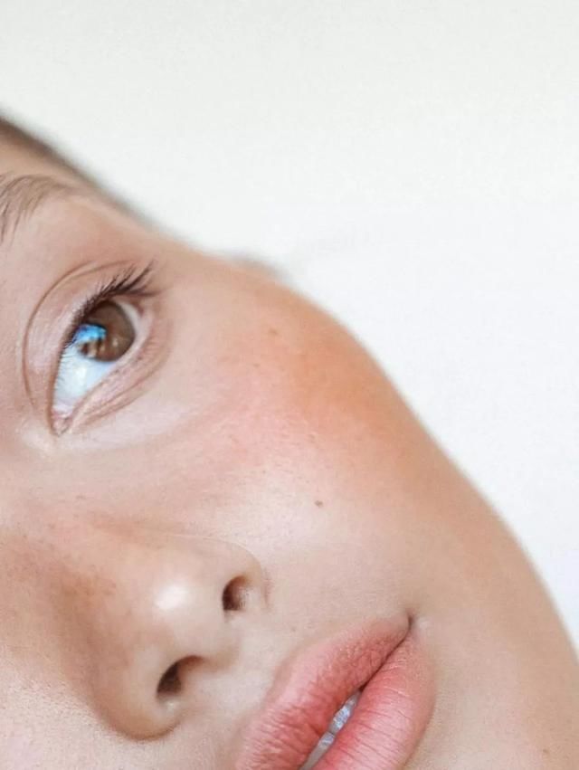 张雨绮美妆博主变身,她这波有机安利你要吃吗?