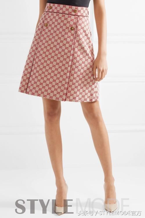 让你瞬间长高5分的夏日穿搭秘诀!