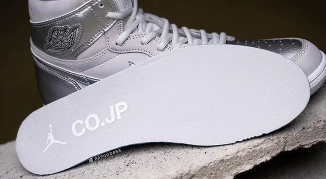  『回归』超限量「日本限定」Air Jordan 1 七月回归，实物上脚曝光