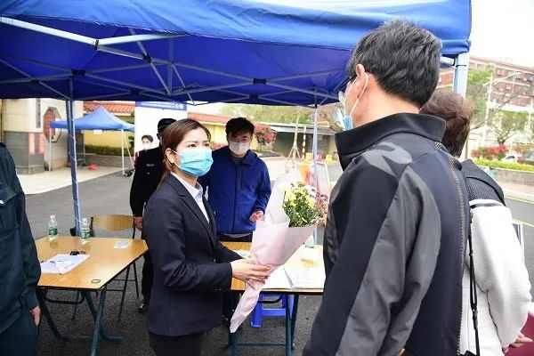  『陵园』厦门人的一天：战疫情｜薛岭山陵园 别样清明一样情