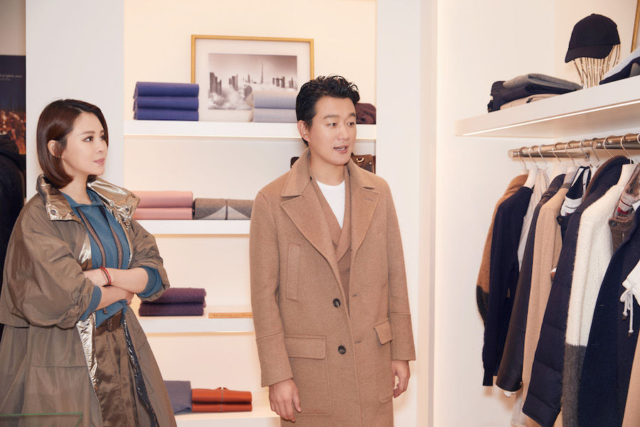 Brunello Cucinelli 成都 IFS 店举行开幕活动,我们跟佟大为关悦夫妇聊了聊关于穿搭的那些事