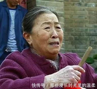  现实@一部《我的丑娘》催人泪下，现实也是省吃俭用，却捐款500万