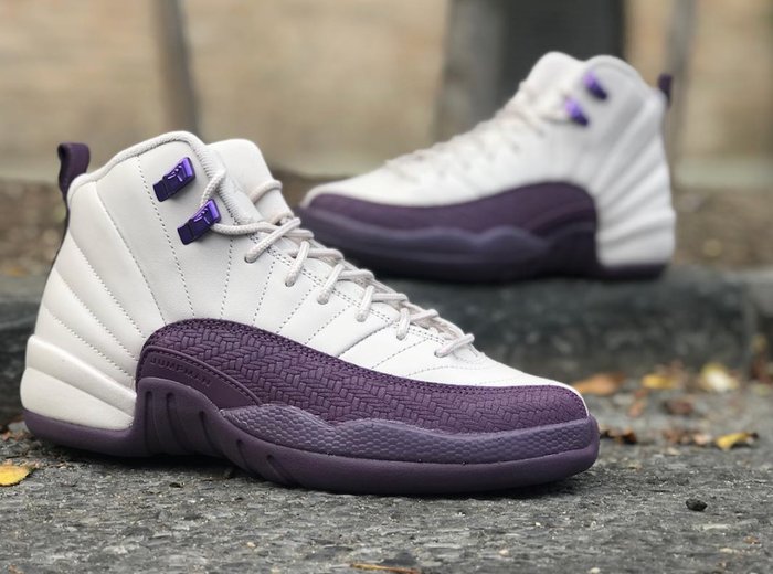 新配色本季登场，实拍预览沙赭/专业紫色Air Jordan 12 GS