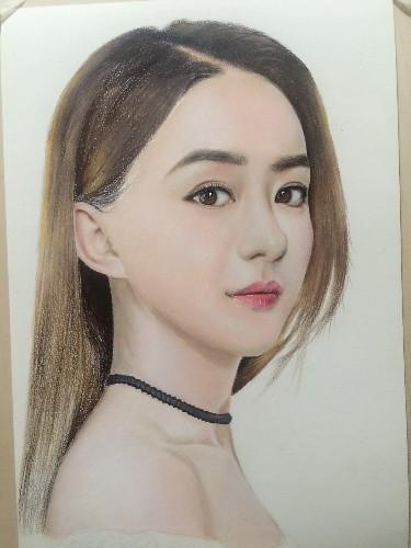 赵丽颖暂退娱乐圈原因真相曝光，身体却像80岁老人？网友：挺住