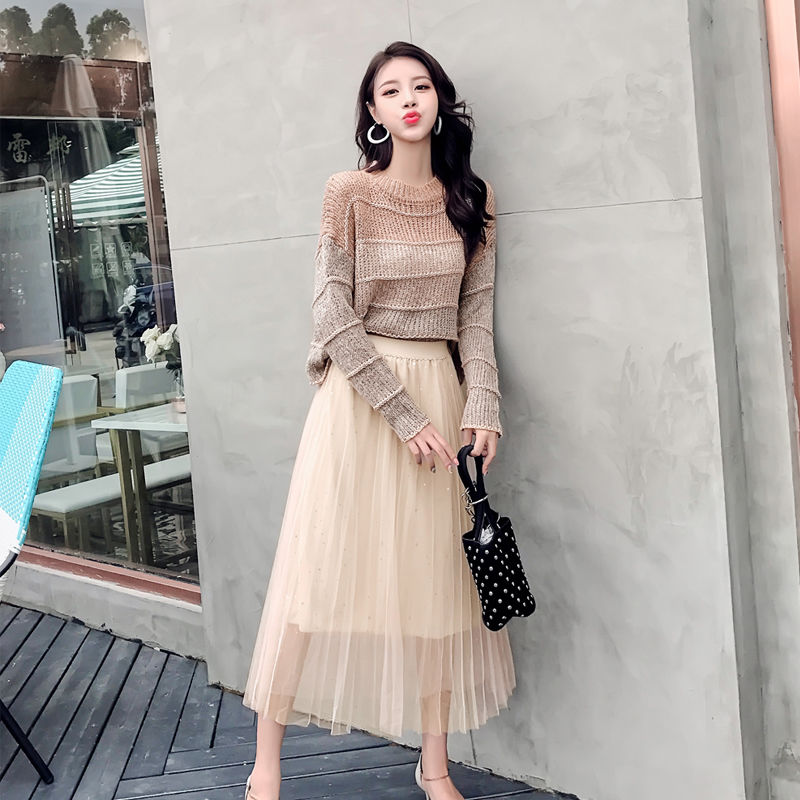 谁说秋季就要穿长裤?瞧下面小姐姐穿网纱裙美出新高度!仙美无敌