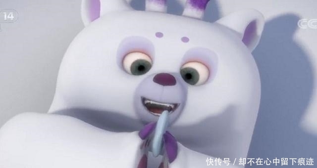  「天才威」熊出没：团子“喜怒哀乐”四连拍，傻笑的团子最可爱！