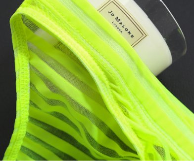 没想到现在的男士三角裤这么火