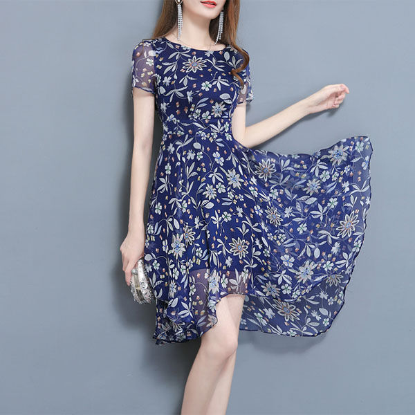 谁说丰满女人不好穿衣?学下面女人这样穿，美的倾国倾城