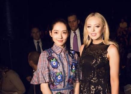 特朗普小女儿:紧身短裙好身材藏不住，镂空短裙与郭碧婷拼颜值!