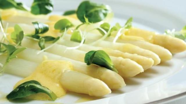  「采收」不能见光的经济作物，可连续采收10年，亩产1000斤，一