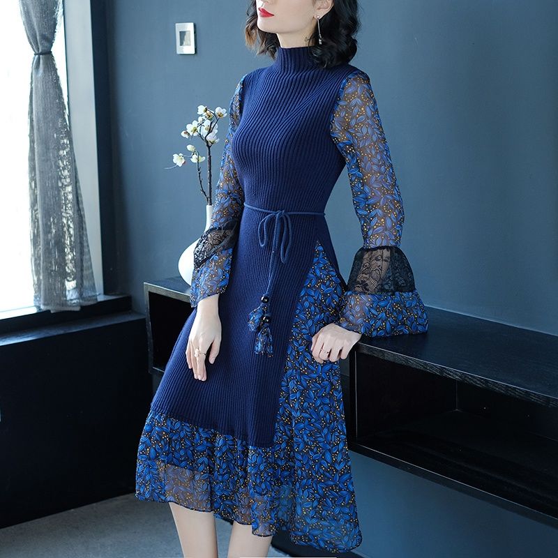 悄悄告诉你，今年大衣里面这样穿，上身满满女人味，穿3年不过时