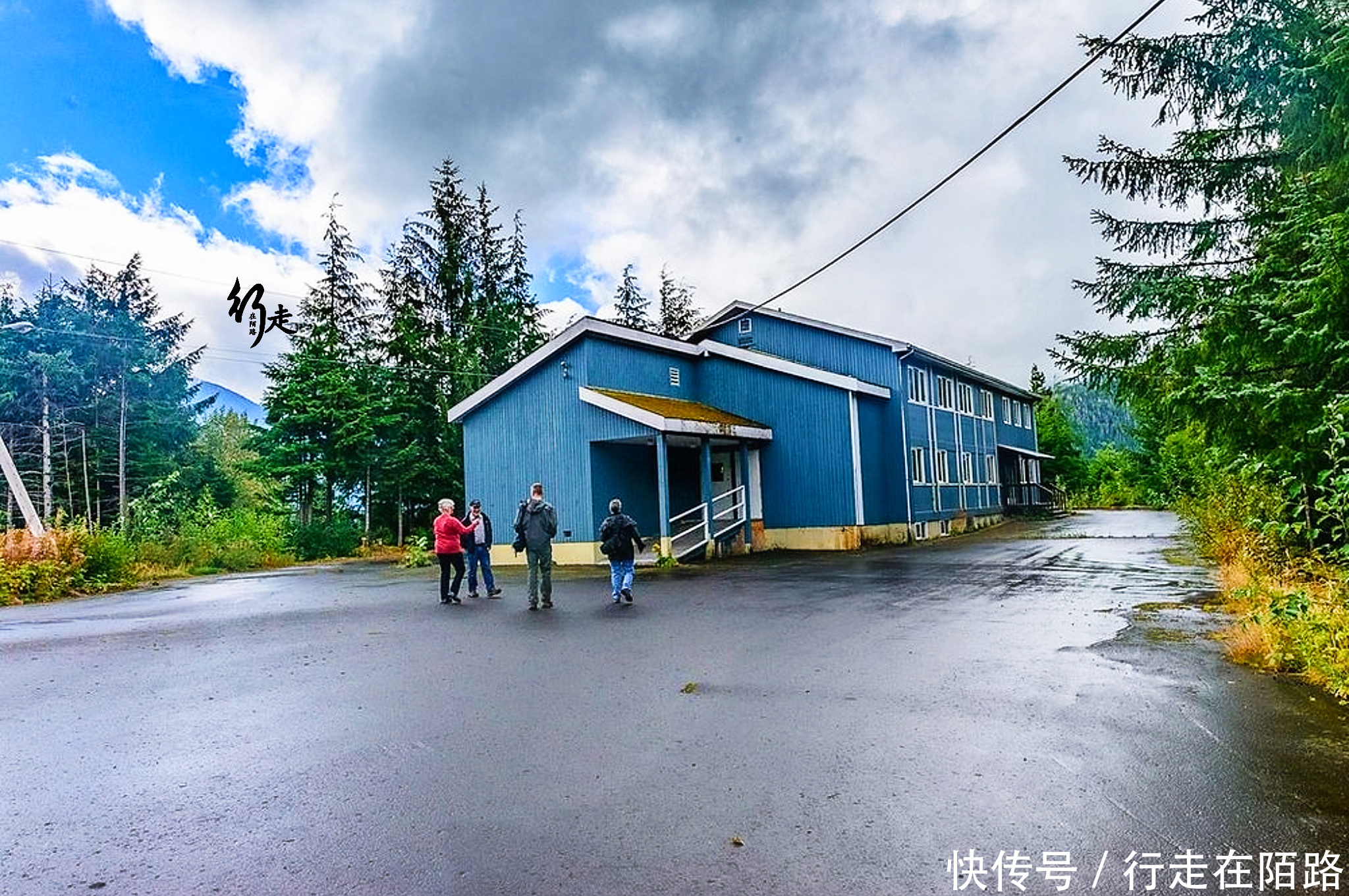 价值20亿的鬼镇：配套齐全彻夜灯火，一人独占几百套房子