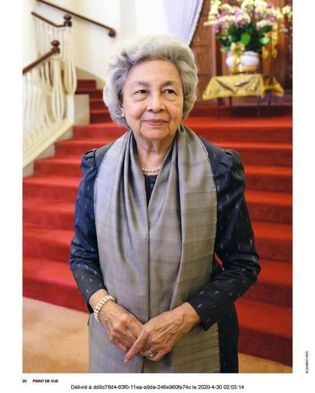  『混血』83岁柬埔寨太后最新照，四国混血高颜值，66岁儿子不结婚给她养老