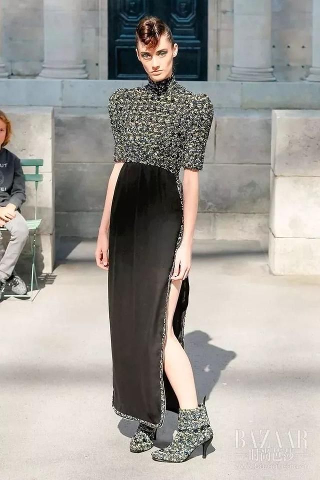 塞纳河倒映的Chanel高定，流淌的是左岸的旧时光