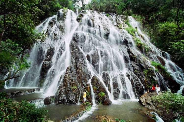 福建最“巨无霸”的城市，背靠浙江，与江西对接，却还是四线城市