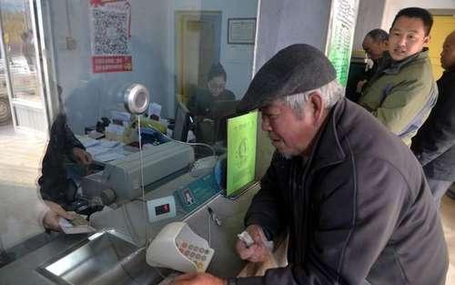 57岁买社保来得及吗？能不能一次性缴纳？看完心里踏实了