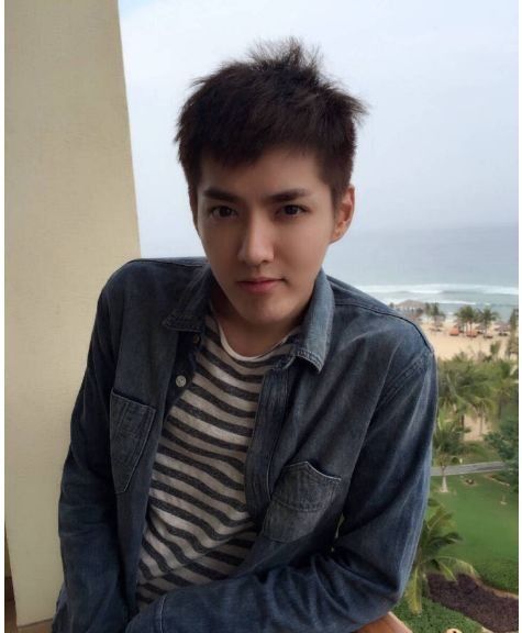 造谣吴亦凡吸D被索赔55万,被告落泪卖惨求庭外调解被拒,还有人