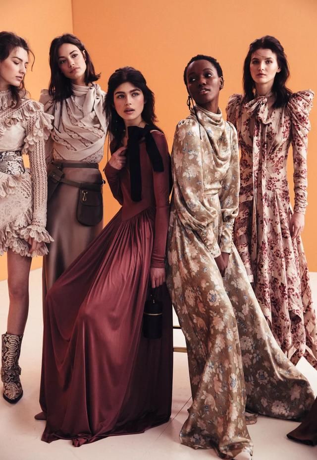 这个秋冬，你需要这3条奶奶裙来解锁浪漫灵魂