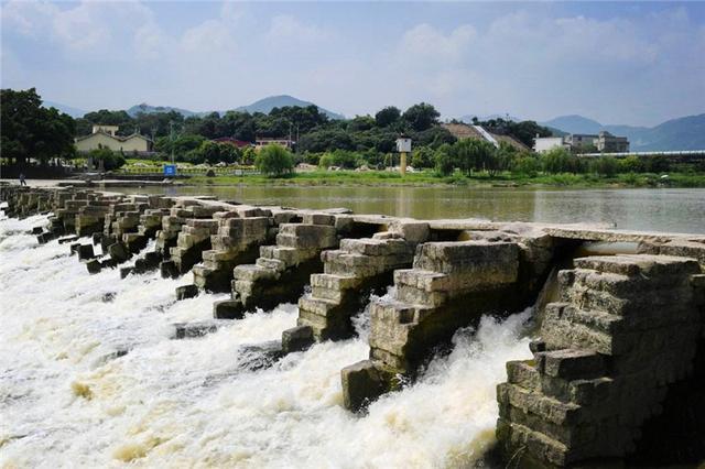  「修建」福建也有“都江堰”千年不毁，长110米高7.25米，至今仍有作用