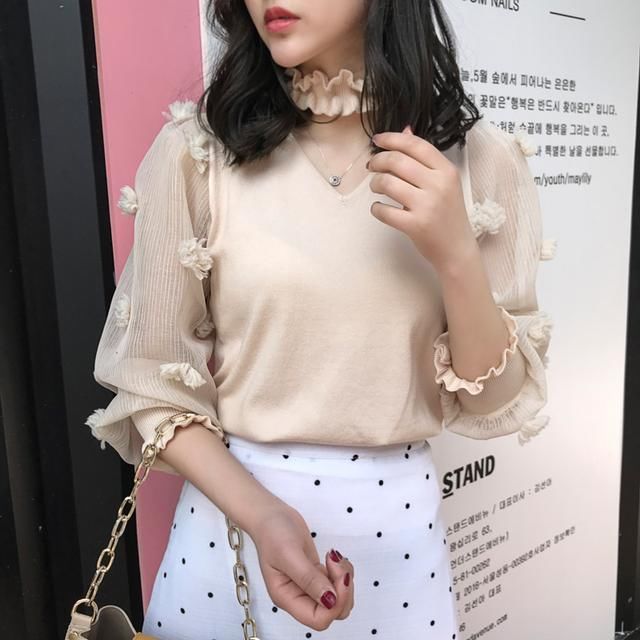 小姐姐：过时的毛衣快扔了吧！今秋流行的这几款，不薄不厚刚刚好