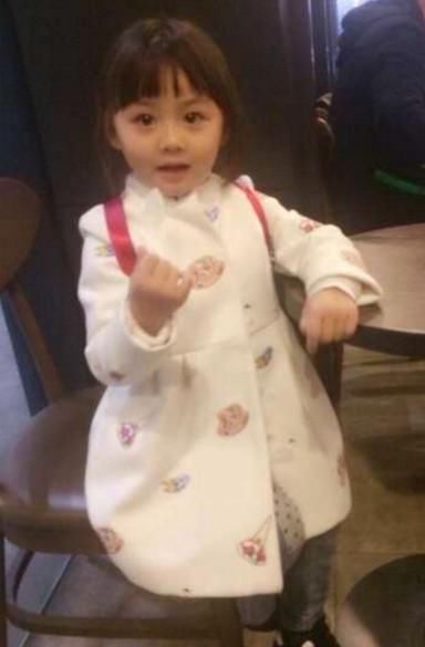 一胖毁所有！连小孩子也不例外，夫妻将女儿交奶奶带后差点认不出