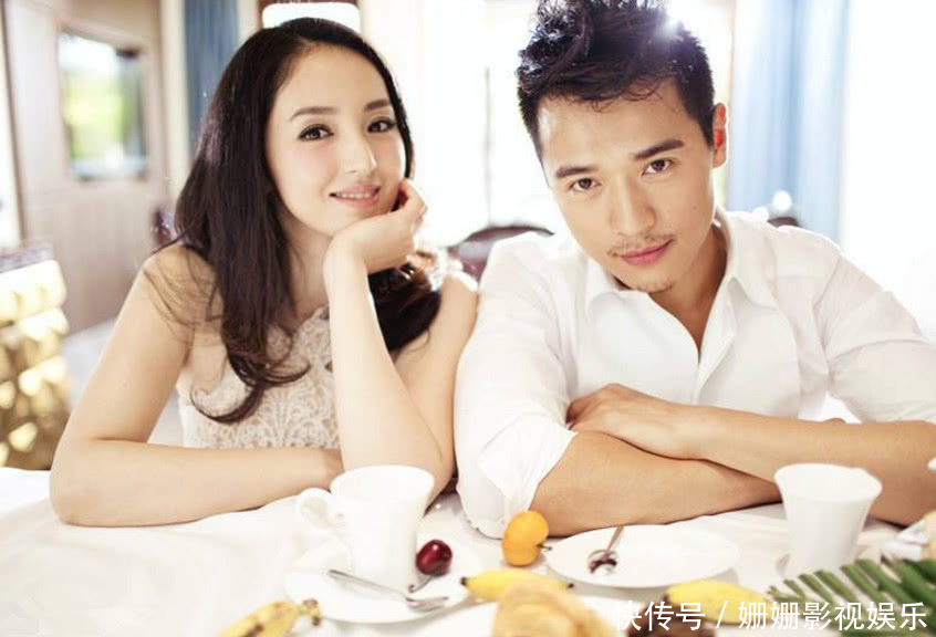 董璇茶餐厅开业杨幂父亲送祝福,结婚戒指瞩目粉碎婚变谣言