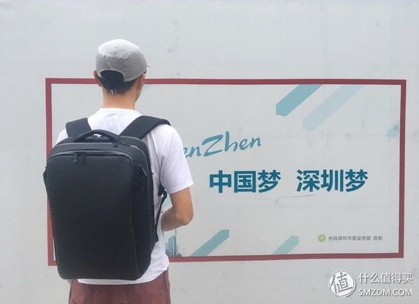 细节出众的钢铁直男包 Elecom宜丽客 多功能数码收纳通勤包测评