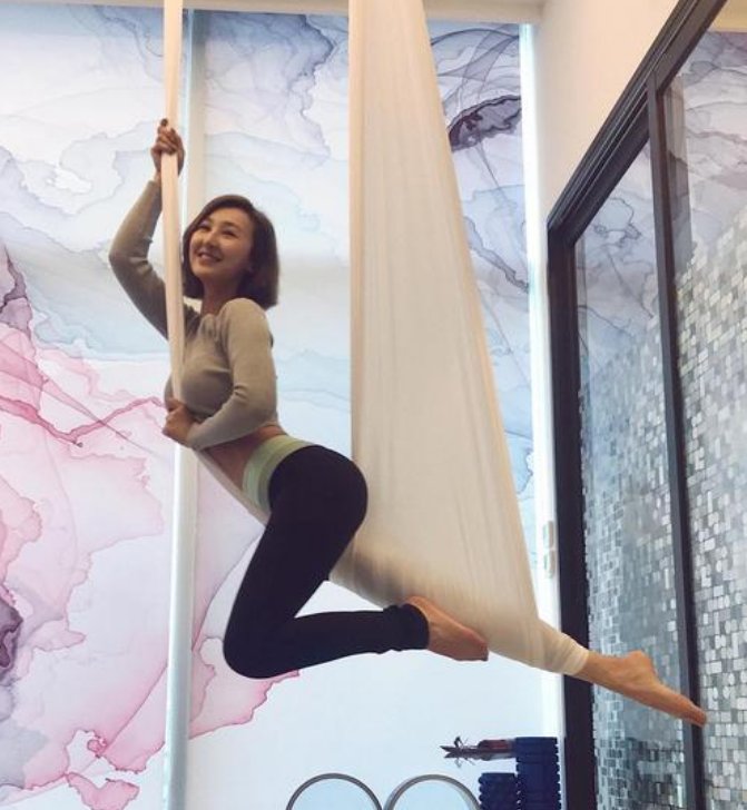 电视剧:因长得太美受打压,在TVB当10年配角,现咸鱼翻身挑大梁