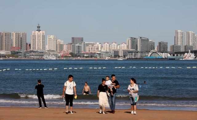 秋日海滨，别样浪漫