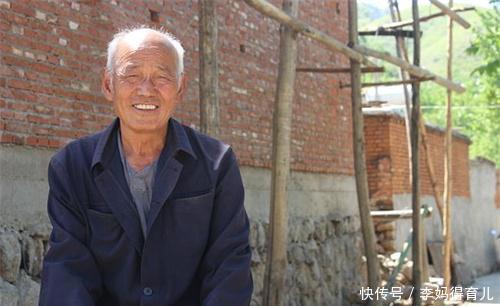  「以申请」因病致贫可以享受低保吗？农村哪些人可获得补助？