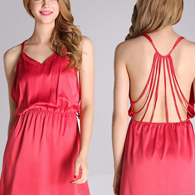 新发现一种“带胸垫”睡衣，穿起来有气质，甜美又不失性感