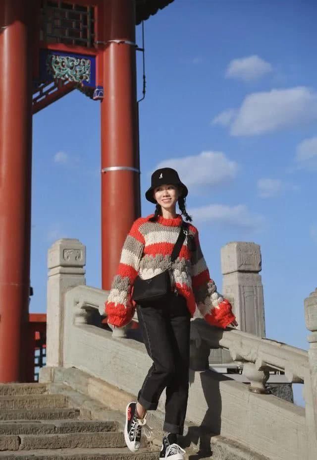 【漂亮】时尚博主IQ的穿搭示范，居家旅行通勤上学照着穿，漂亮有气质