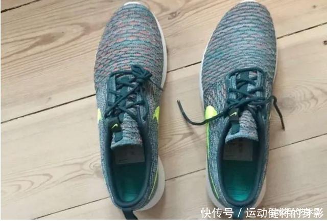  『卖家』史上最搞笑的买家秀VS卖家秀，卖家看完都笑了，网友已懵