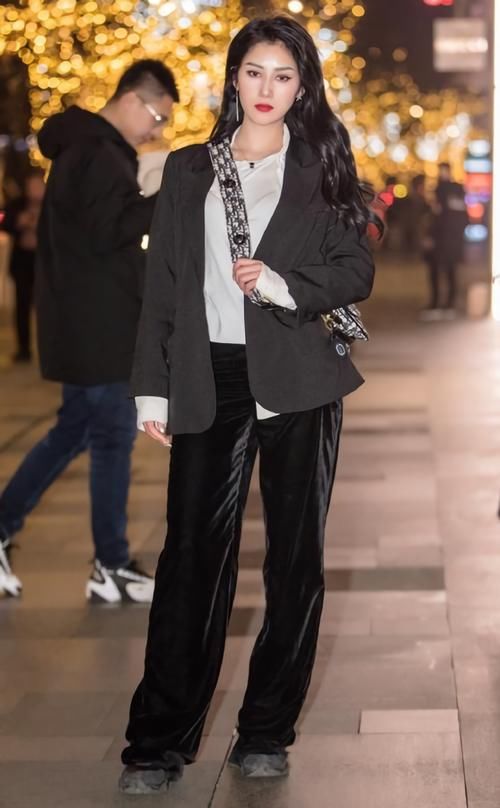 风衣:有了这些外套,春天再也不穿风衣了