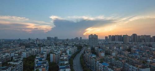  「四川」四川改名最失败的三个城市，其中有一个是泸州，有你的