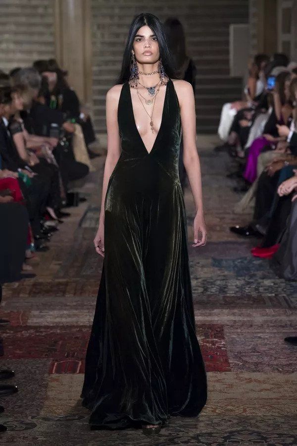 请来半个娱乐圈的Ralph Lauren大秀，到底有什么值得看?