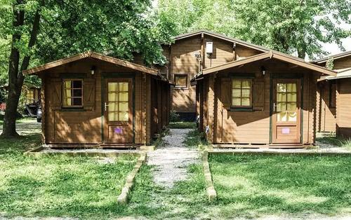 愿有一木屋 · 与你共度余生