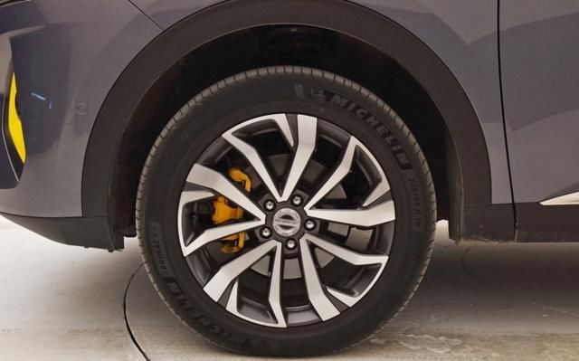  『黄色』长城的性能SUV，提供5种驾驶模式不足16万，配鸡腿档把6.6秒破百