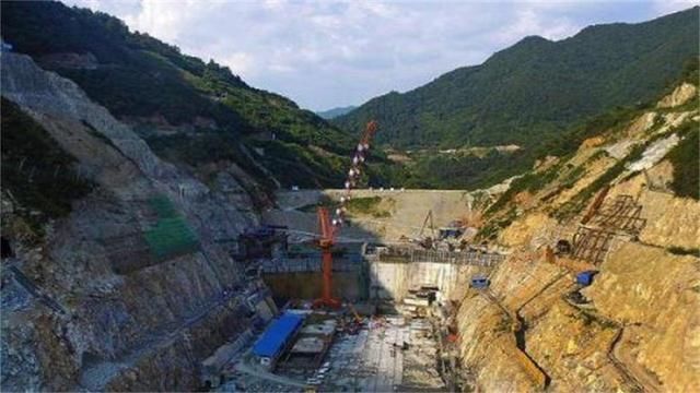 世界第一隧道历时17年，中国一新隧道用时不到十年，长度却近两倍