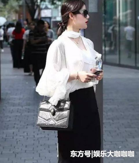 \"l5\": \"街拍:美女穿出清爽也是美\"街拍:名嫒美姝的小姐姐,一条红色的连衣裙,时尚清爽气质迷人