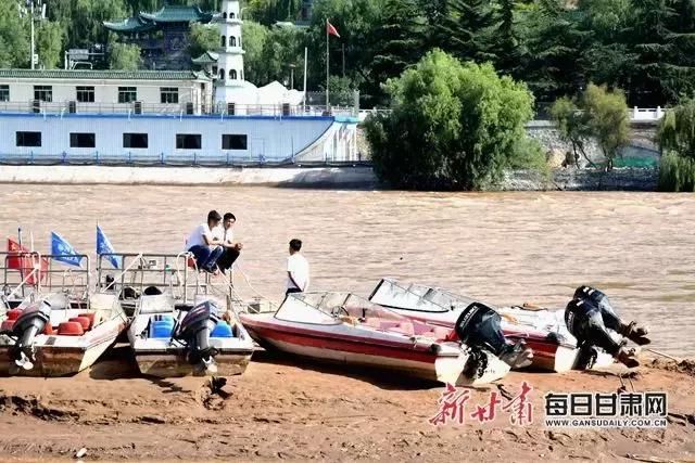 黄河水终于退了，岸边成了这样……