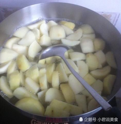 苹果是生吃还是熟吃比较好 t01ef0fd84d042ad545.jpg