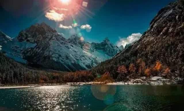 「叫板」四川敢叫板九寨沟和稻城亚丁的小城,美得惊人却很低调