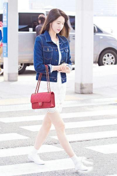 一条蕾丝裙竟让气质比过刘亦菲?林允儿也是厉害了!