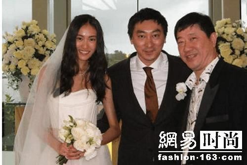 18 岁进模特界，二婚仍征服浪子陈冠希，凭啥？