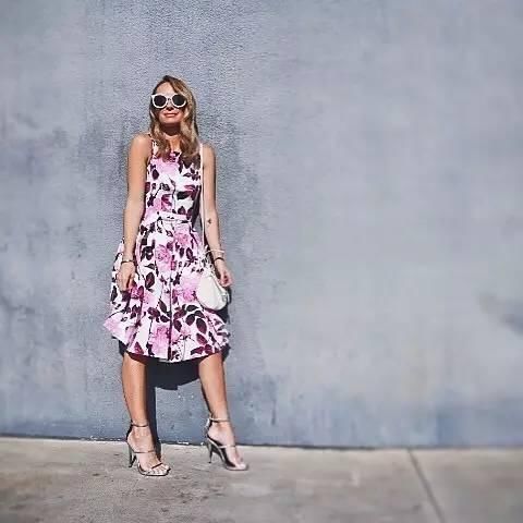 穿高跟鞋不一定美，掌握小技巧才不算白搭!